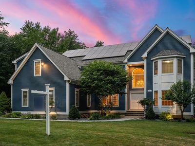220 Newtown Rd