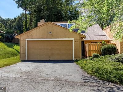 891 Lake Hollow Blvd SW