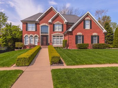 33 Derby Way