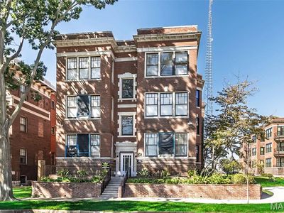 527 Clara Ave APT 1A