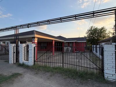 1558 Eidson Rd