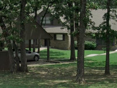 211 Antry Dr