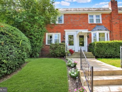 512 Fairview Ave