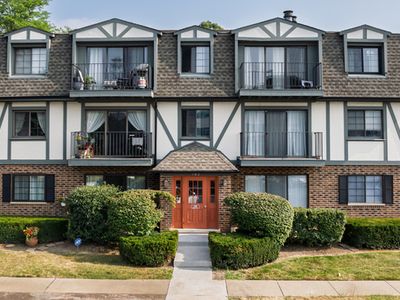 102 Steeple Dr APT B