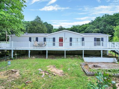 1196 White Oak Rd NW