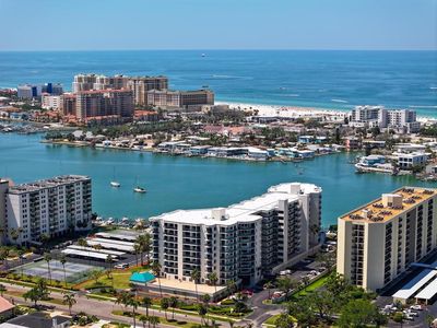 670 Island Way APT 604