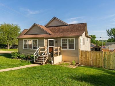 131 E Iowa St