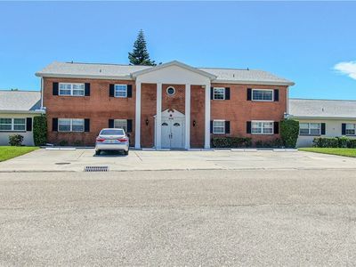 1262 Myerlee Country Club Blvd APT 6