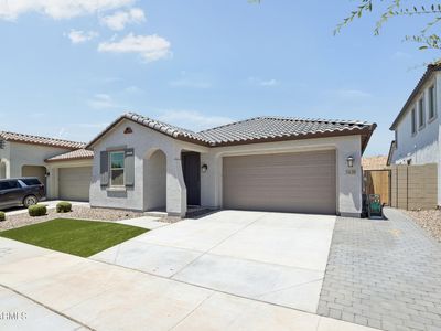 1420 W MACAW Drive