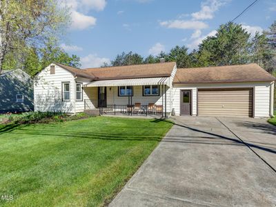 450 S Kingsboro Avenue