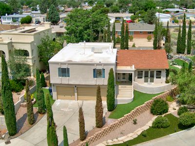 529 La Bajada Ct NW