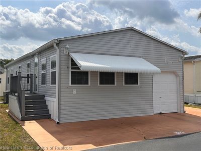 7749 Center Rd