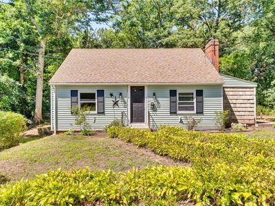 11 Sunset Ave