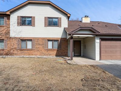 23 Crusader Ave E APT C