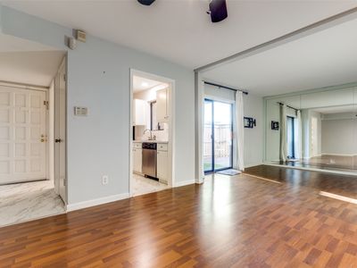 2803 Rio Branco St APT 101J