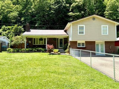 334 Armory Rd