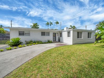 Property at 8640 SW 125th St, Miami, FL