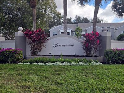 12100 Summergate Cir APT 203