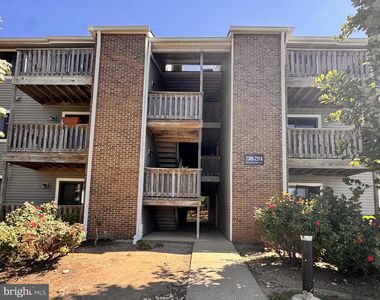 2315 Ravens Crest Dr