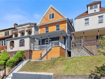 23 Craighead St