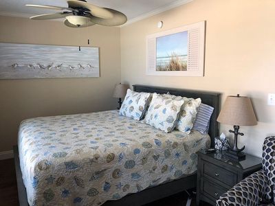 8618 Surf Dr #206