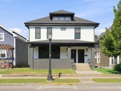 1220 Fairfield Ave