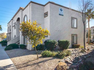 3125 N Buffalo Dr Unit 2117