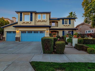 1517 Rampart Way