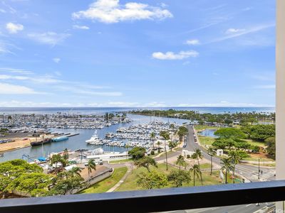 1600 Ala Moana Blvd APT 1502