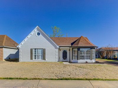 7886 Marsha Woods Dr