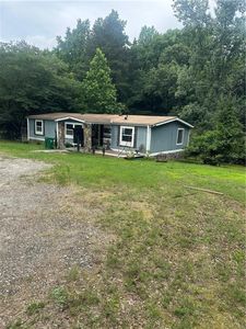 7138 Rockland Rd