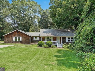 1422 Zebulon Rd