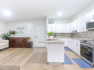 10675 W Clairmont Cir UNIT 202