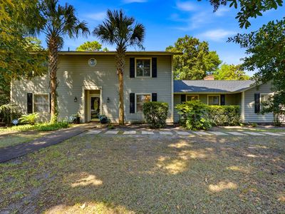 411 Arcadian Dr.