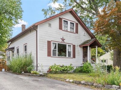 26 Rutherglen Ave