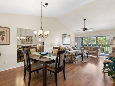 685 Squire Cir APT 204