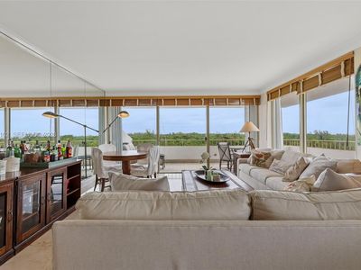 155 Ocean Lane Dr APT 614