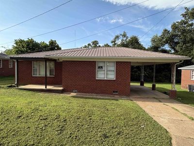 200 Jw Davis Dr