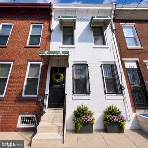 529 Tree St