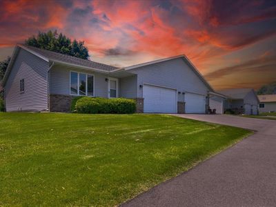 Property at 914 Northern Sands PLACE, Onalaska, WI