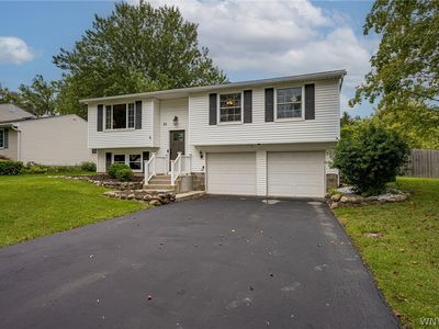 73 Chapel Glen Dr