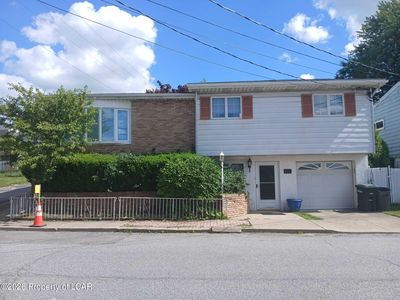 Property at 928 W 11th St, Hazleton, PA