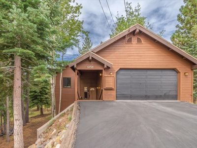 12721 Pinnacle Loop