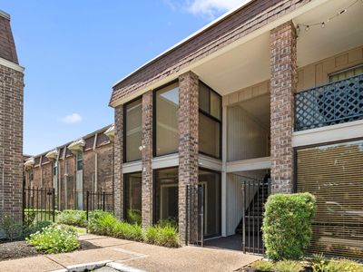 7575 Katy Fwy APT 18