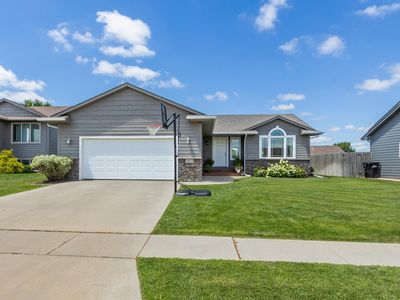 3113 S Triple Play Ave