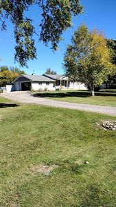 9766 Amanda Dr
