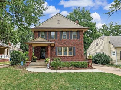 332 S Belmont Ave
