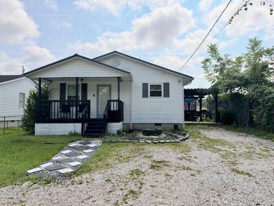 105 Daisy Dr