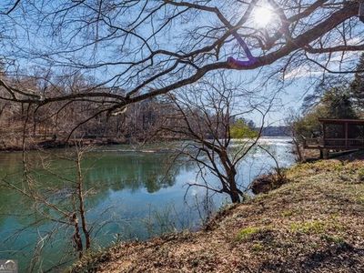 3941 Paces Ferry Dr SE