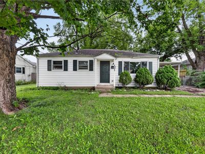 5255 Ferngrove Dr